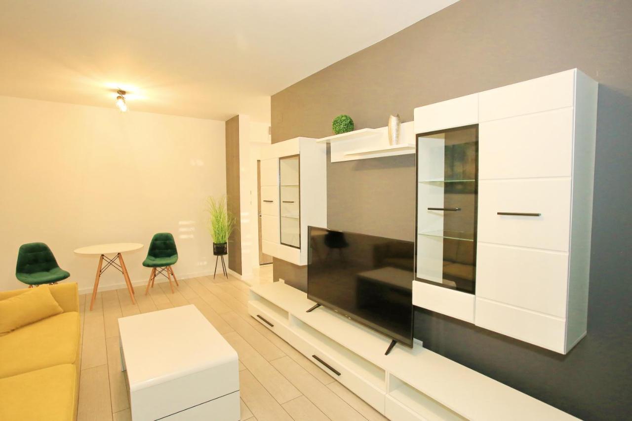 Apartament Prima Nufarul Ralu Орадя Экстерьер фото